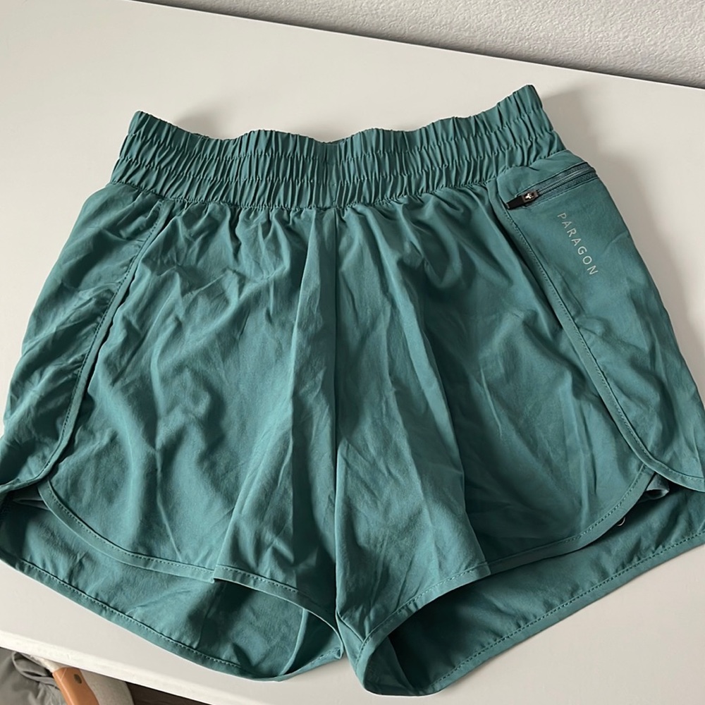 Paragon fitwear shorts with boy short liner size small